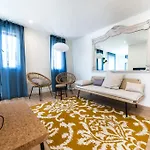 Aparthotel El Mirador Del Alcazar Segovia