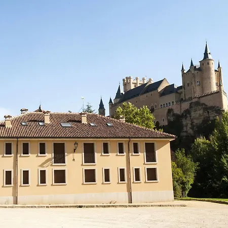 El Mirador Del Alcazar アパートホテル セゴビア