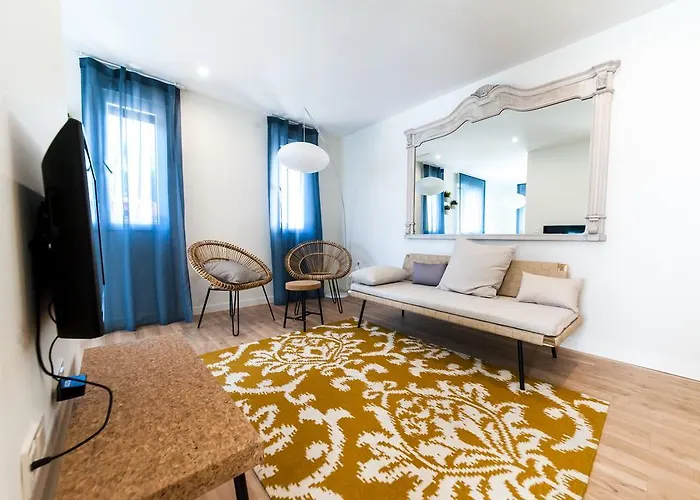 Hotel apartamentowy El Mirador Del Alcazar Segowia